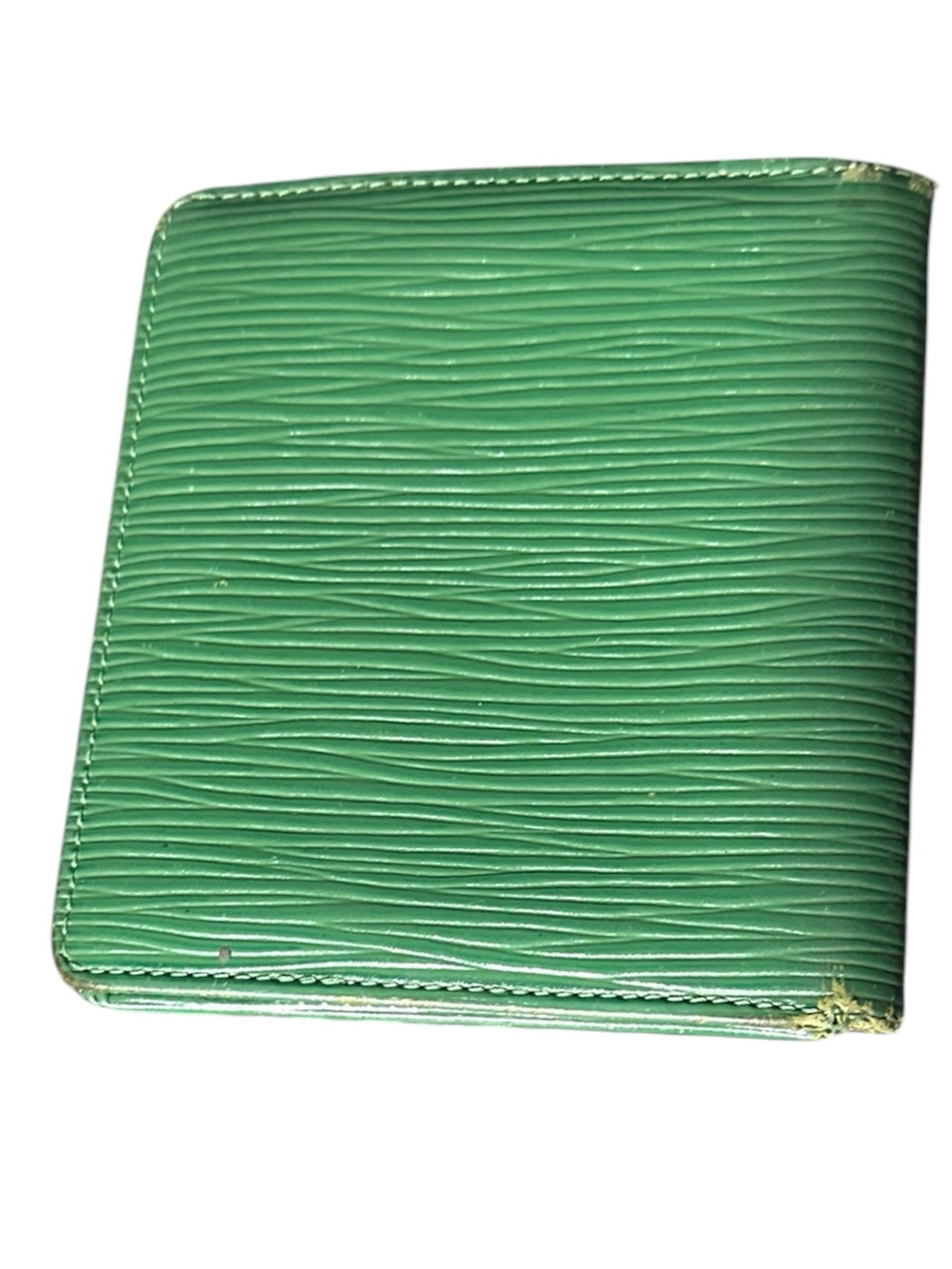 Authentic Vintage Green Louis Vuitton Epi Leather Wallet - Picture 3 of 9